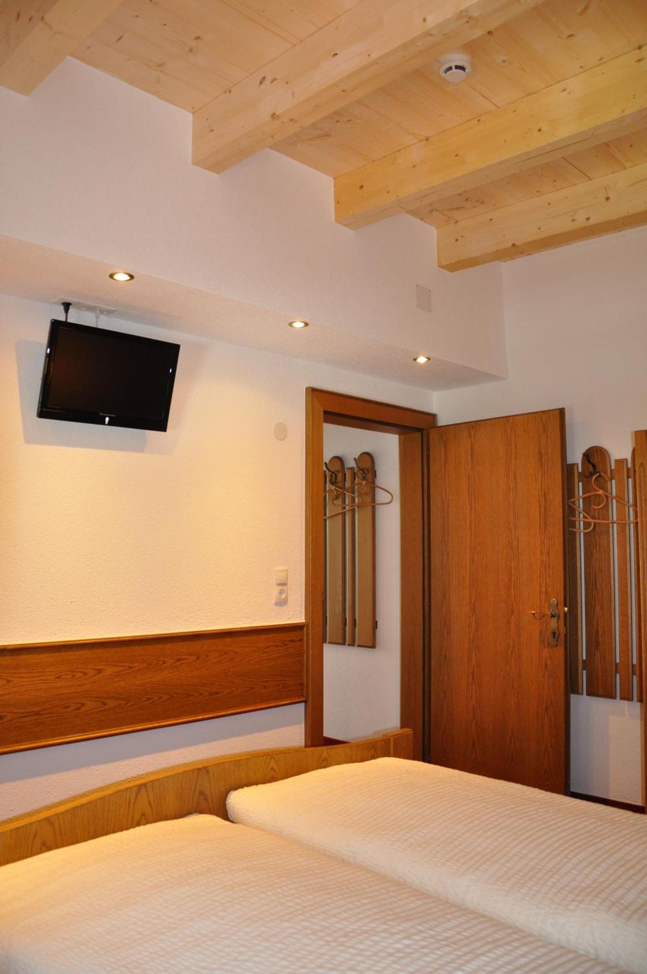 Apart - Und Fruehstueckspension Jaegerheim Kaunertal Room photo